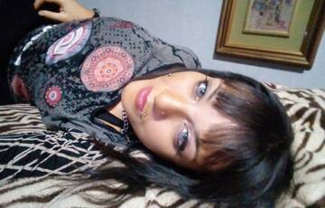 Public Photo of Eve_00