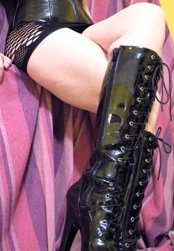 Public Photo of Lady_Desdemona